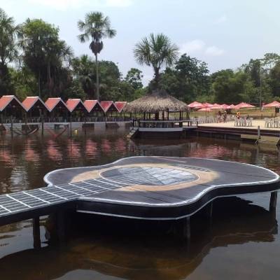 Entrada adulto R$10,00, criança de 05 a 12 anos R$ 5,00. Soom ao vivo com banda local R$ 20,00, banda  nacional R$ 30,00.
Aceitamos cartões de crédito, débito e pix.
Proibido entrada de comidas e bebidas.